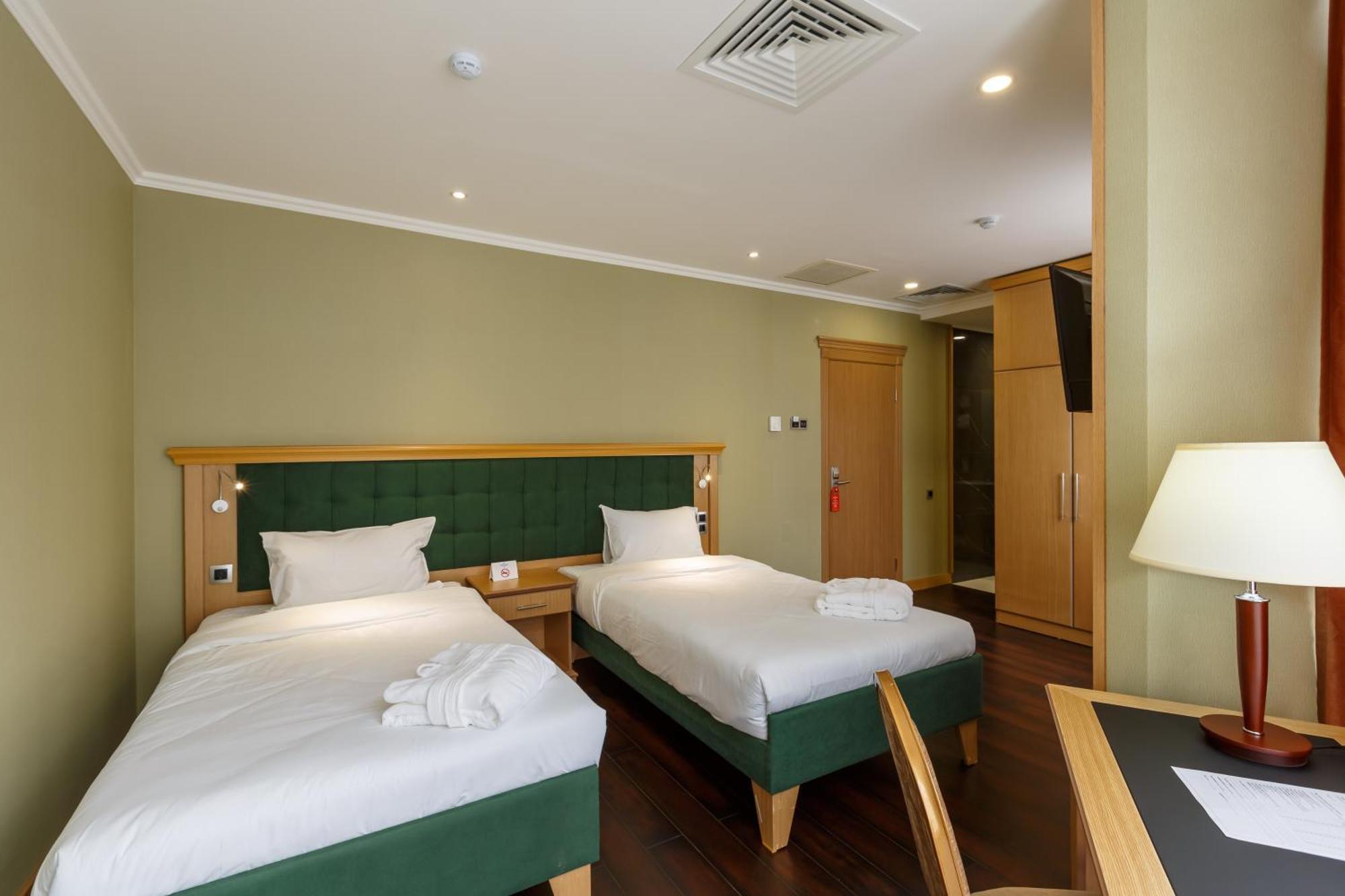 Shera Park Boutique Hotel Almatı Dış mekan fotoğraf