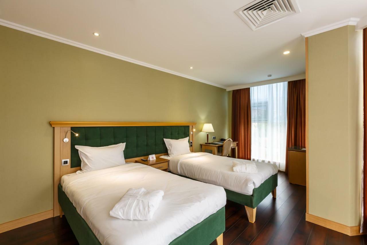 Shera Park Boutique Hotel Almatı Dış mekan fotoğraf
